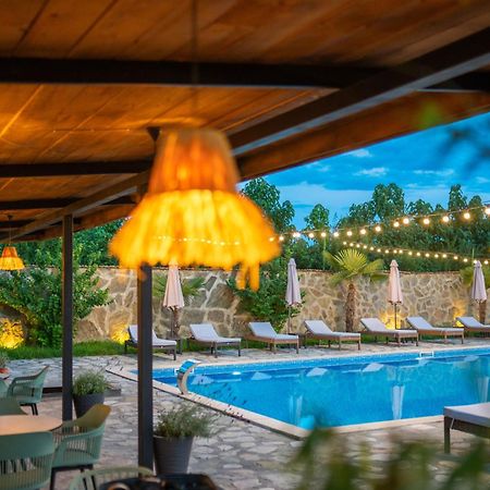 Vineyard Hotel & Winery Napareuli 外观 照片