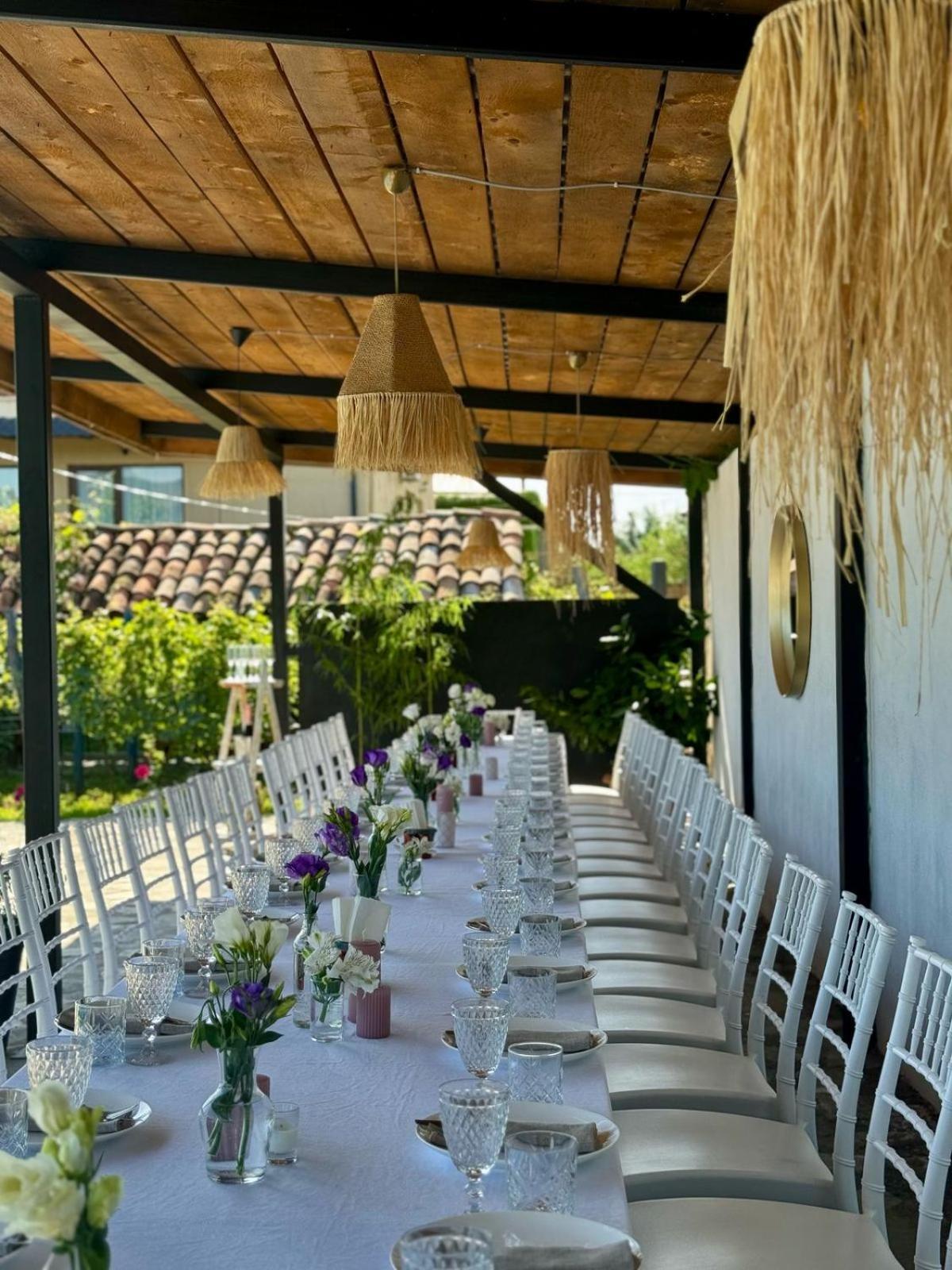 Vineyard Hotel & Winery Napareuli 外观 照片